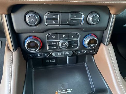 Certified 2023 Chevrolet Tahoe High Country w/ Advanced Technology Package AWD/4WD image 18
