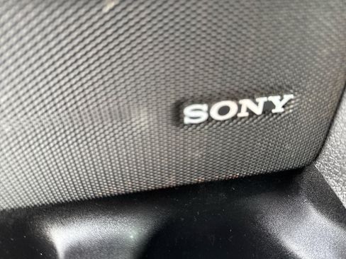 Used 2014 Ford F150 FX4 w/ Equipment Group 402A Luxury image 11