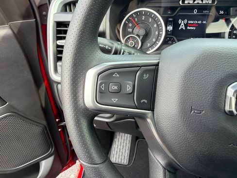 New 2026 RAM 1500 Express AWD/4WD image 16