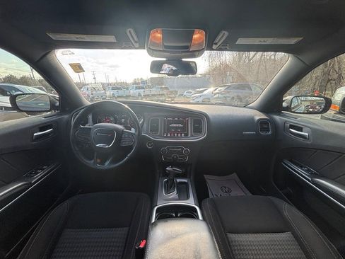 Used 2020 Dodge Charger SXT w/ Cold Weather Package image 11