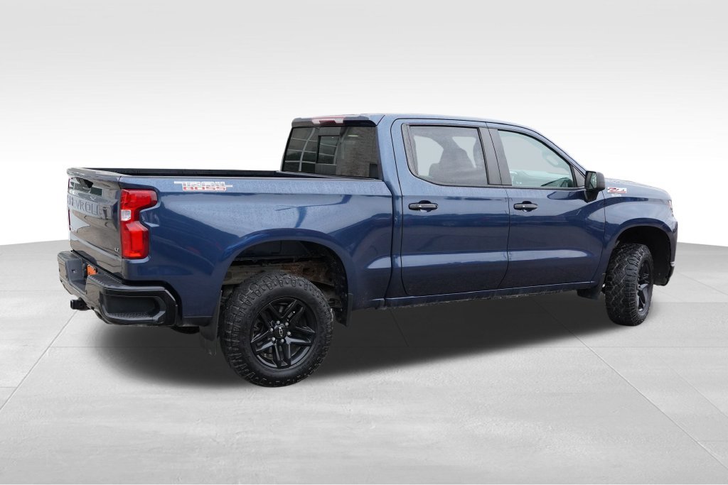 Certified 2019 Chevrolet Silverado 1500 LT Trail Boss AWD/4WD image 4