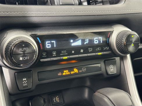 Certified 2025 Toyota RAV4 XLE AWD/4WD image 23