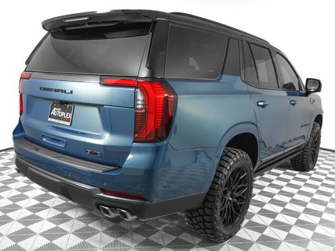 Used 2026 GMC Yukon Denali Ultimate AWD/4WD image 5