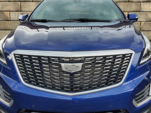 Certified 2024 Cadillac XT5 Premium Luxury AWD/4WD image 9