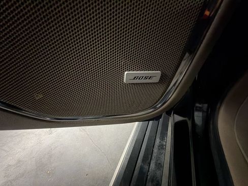 Used 2019 Chevrolet Suburban Premier RWD image 25