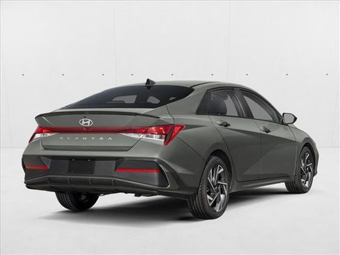 New 2026 Hyundai Elantra Sport image 2