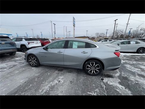 Used 2024 Chevrolet Malibu RS image 5