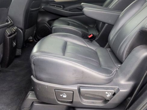 Used 2019 Subaru Ascent Limited image 23