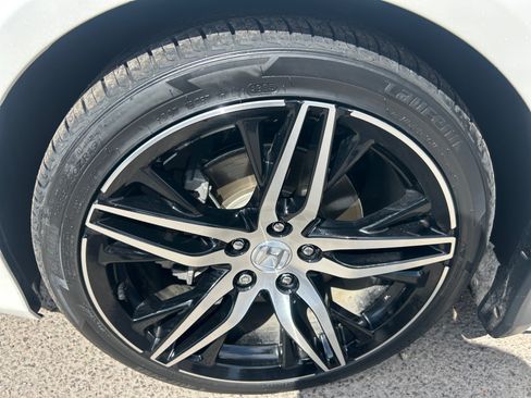 Used 2022 Honda Accord Touring image 12
