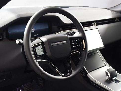 New 2026 Land Rover Range Rover Evoque S image 13