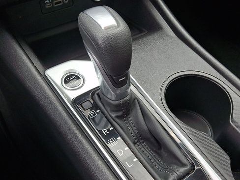 Certified 2025 Nissan Altima 2.5 S FWD image 14