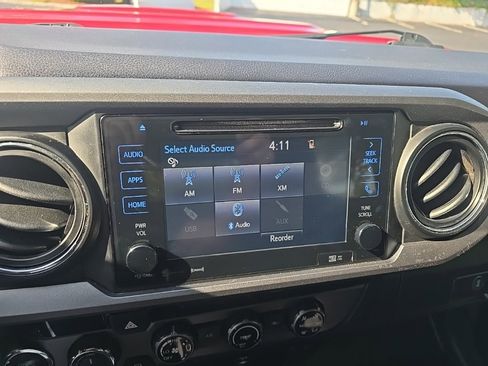 Certified 2017 Toyota Tacoma TRD Sport image 22