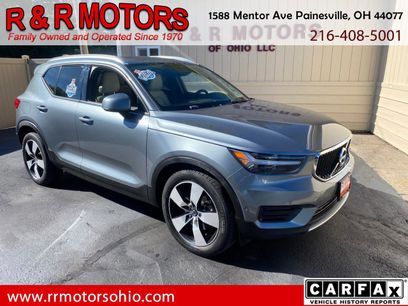 Used 2019 Volvo XC40 T5 Momentum