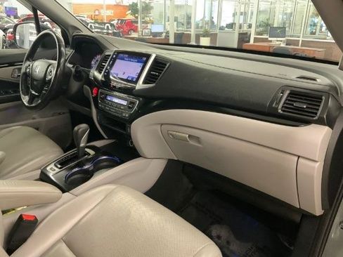 Used 2018 Honda Ridgeline RTL-E image 10