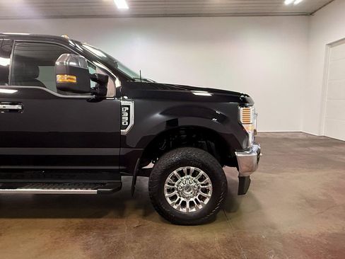 Used 2020 Ford F350 Lariat w/ Lariat Ultimate Package image 32