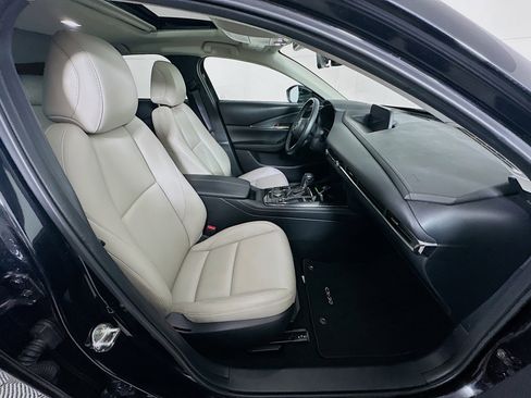 Used 2025 MAZDA CX-30 AWD 2.5 S w/ Preferred Package image 32