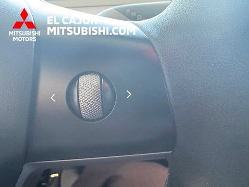 Used 2023 Tesla Model Y Performance AWD/4WD image 13