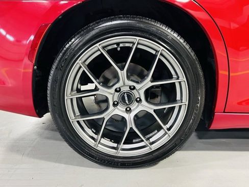 Used 2016 Chrysler 300 S image 11