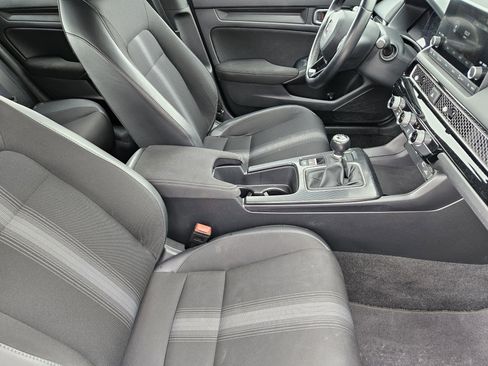 Used 2023 Honda Civic Sport image 16