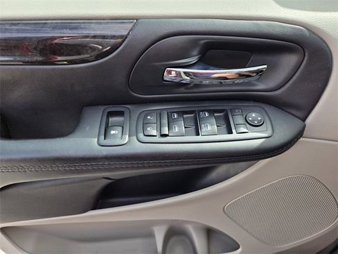 Certified 2017 Dodge Grand Caravan SE w/ Power Window Group image 23