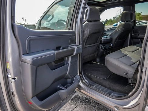 Used 2022 Ford F150 XLT w/ Equipment Group 302A High image 24