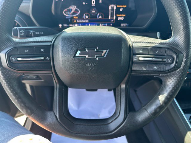Used 2024 Chevrolet Colorado Trail Boss w/ Advanced Trailering Package AWD/4WD image 7