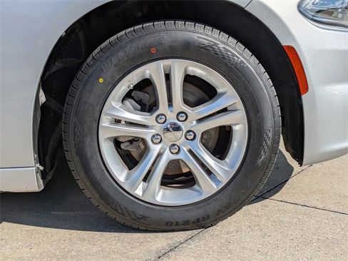 Used 2023 Dodge Charger SXT image 11