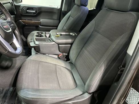 Used 2019 GMC Sierra 1500 SLE w/ SLE Value Package image 16