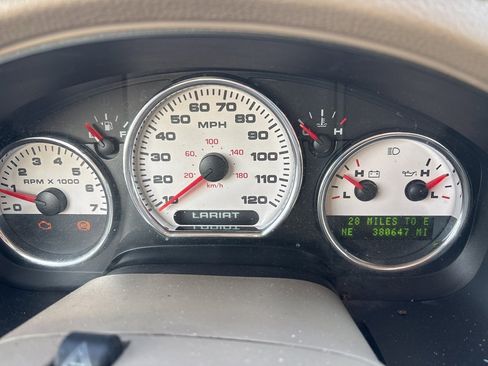 Used 2004 Ford F150 XLT image 10