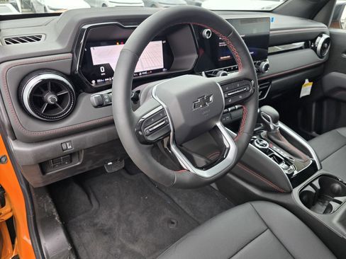 New 2025 Chevrolet Colorado Z71 w/ Technology Package image 25