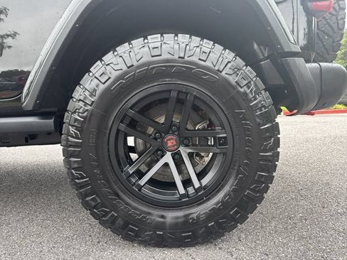 Used 2020 Jeep Wrangler Unlimited Rubicon AWD/4WD image 22