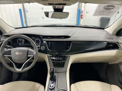 Used 2020 Cadillac XT6 Premium Luxury AWD/4WD image 10