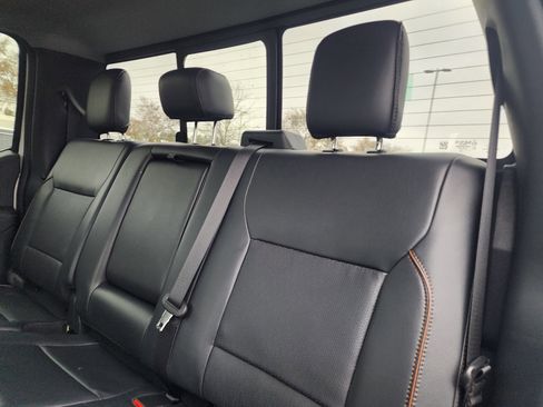 Used 2025 Ford F250 Lariat w/ Lariat Ultimate Package image 12