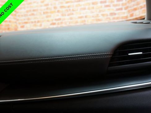 Used 2023 Nissan Rogue S image 53