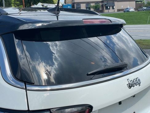 Used 2022 Jeep Compass Limited w/ Sun and Sound Group AWD/4WD image 31