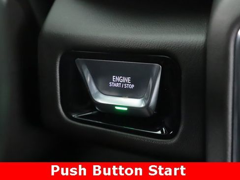 Used 2025 GMC Yukon Denali image 25