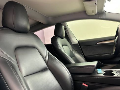 Used 2021 Tesla Model 3 Long Range image 30