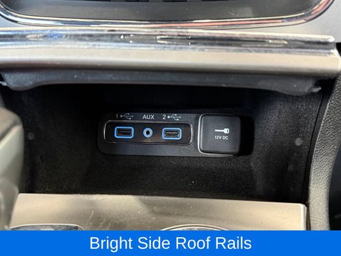 Used 2019 Jeep Grand Cherokee Laredo AWD/4WD image 25