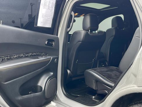 Used 2022 Dodge Durango R/T w/ Blacktop Package image 34