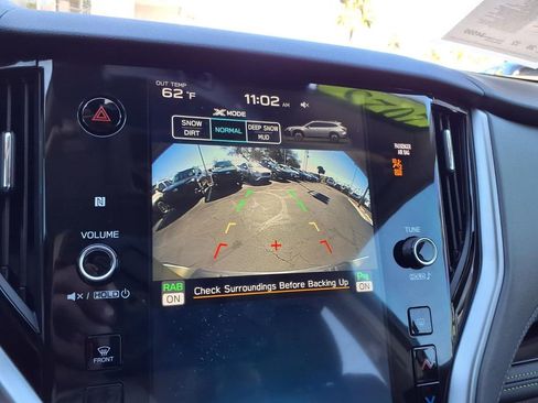 Certified 2025 Subaru Outback Onyx Edition w/ Popular Package #2 image 6