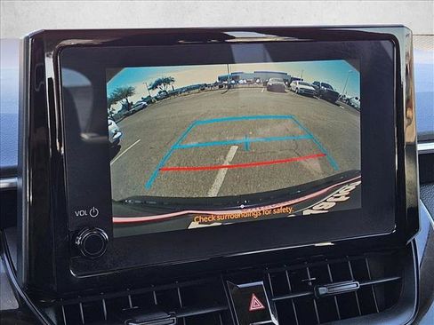 Used 2024 Toyota Corolla LE FWD image 18