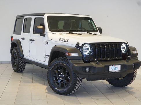 Used 2020 Jeep Wrangler Unlimited Sport image 2