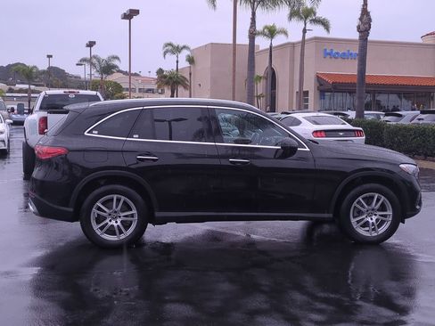 Used 2023 Mercedes-Benz GLC 300 4MATIC image 5