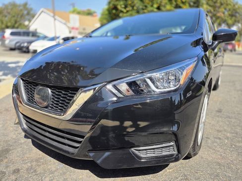 Used 2020 Nissan Versa S FWD image 10