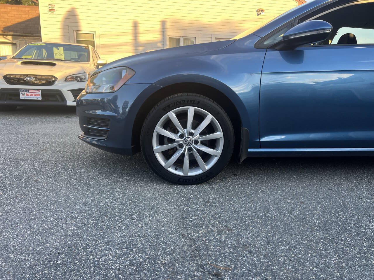 Used 2017 Volkswagen Golf S AWD/4WD image 34
