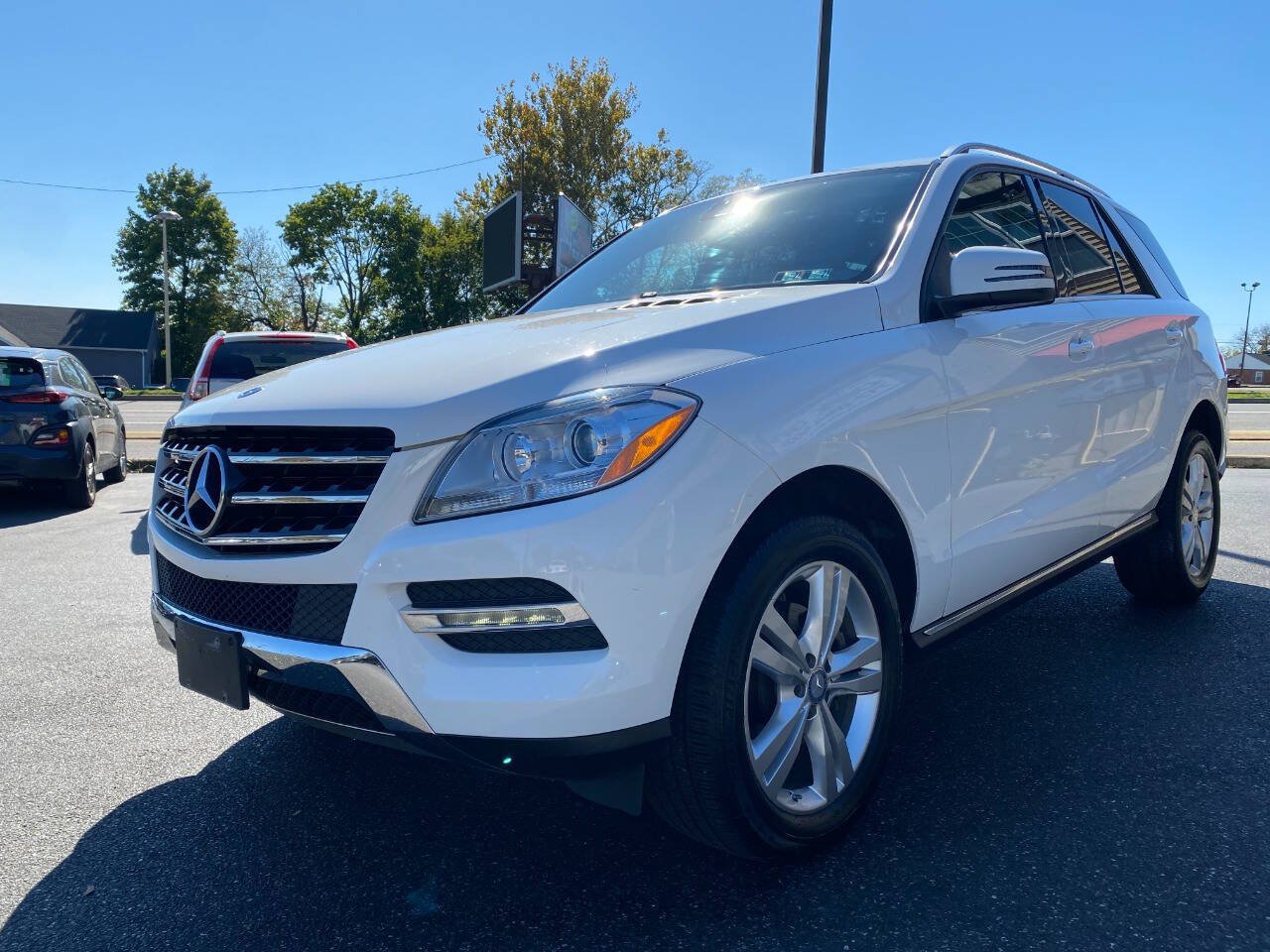 Used 2015 Mercedes-Benz ML 350 4MATIC image 7