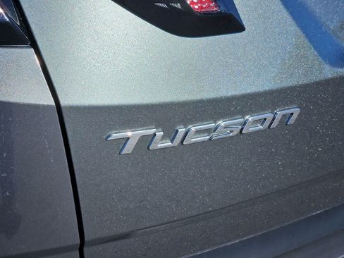 Used 2023 Hyundai Tucson Limited w/ Cargo Package FWD image 11