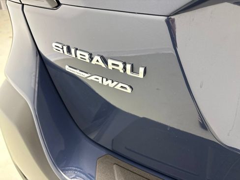 Used 2025 Subaru Outback Premium AWD/4WD image 12