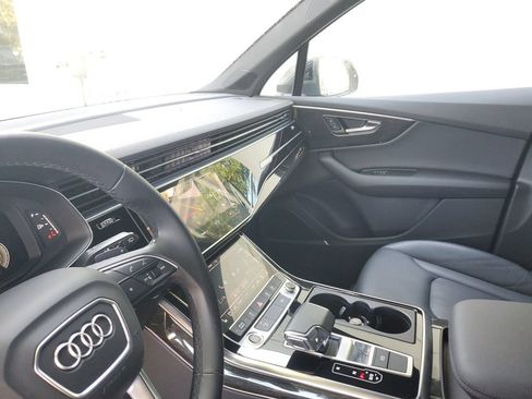 Used 2022 Audi Q7 2.0T Premium Plus AWD/4WD image 23