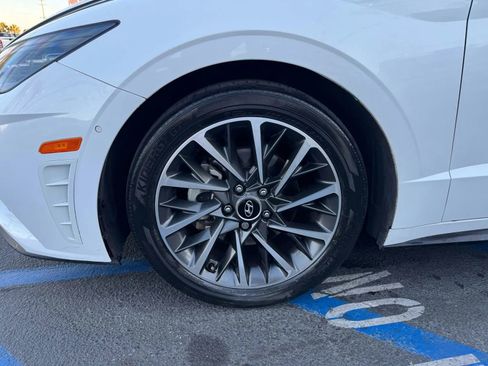 Used 2020 Hyundai Sonata Limited image 4
